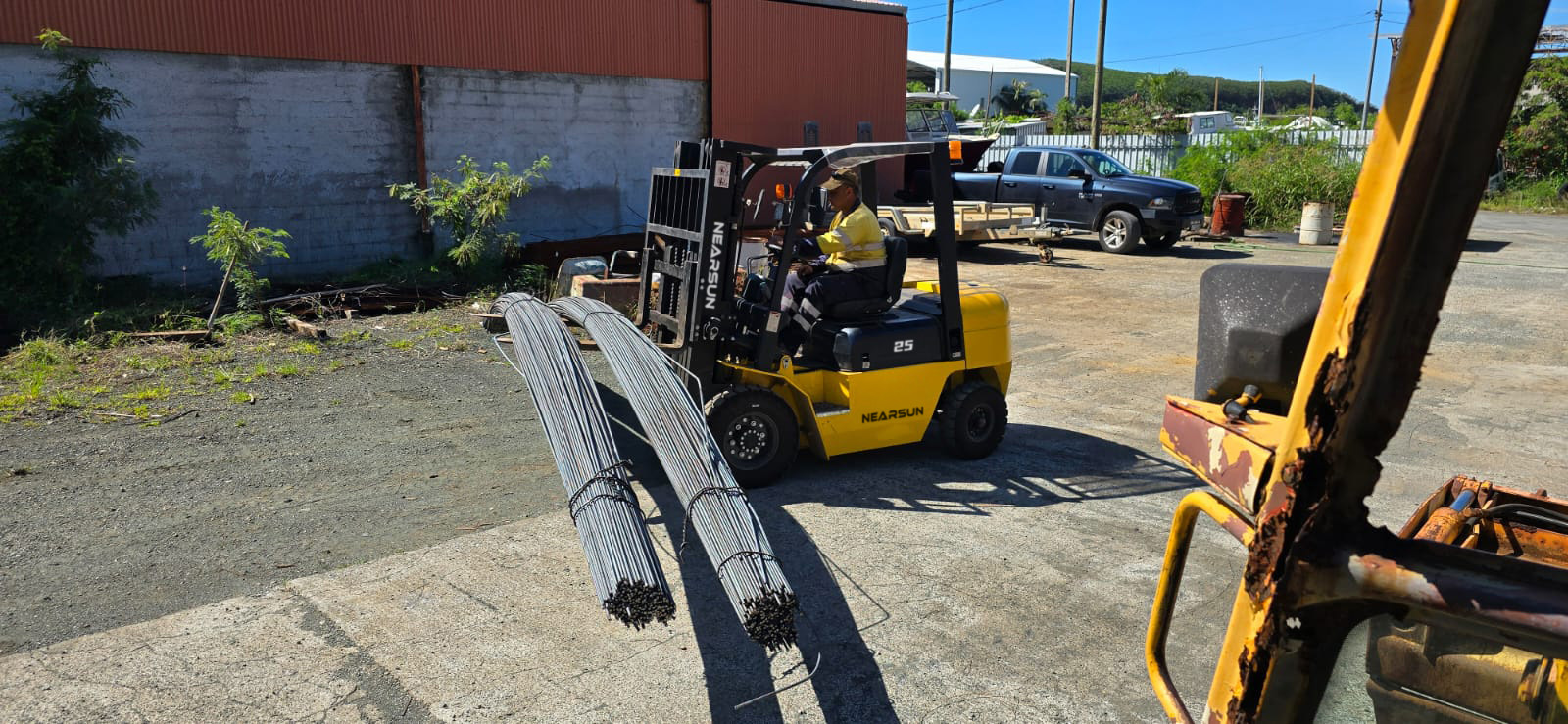 NEARSUN Diesel Forklift Solutions for Rebar Handling in Outdoor Yards